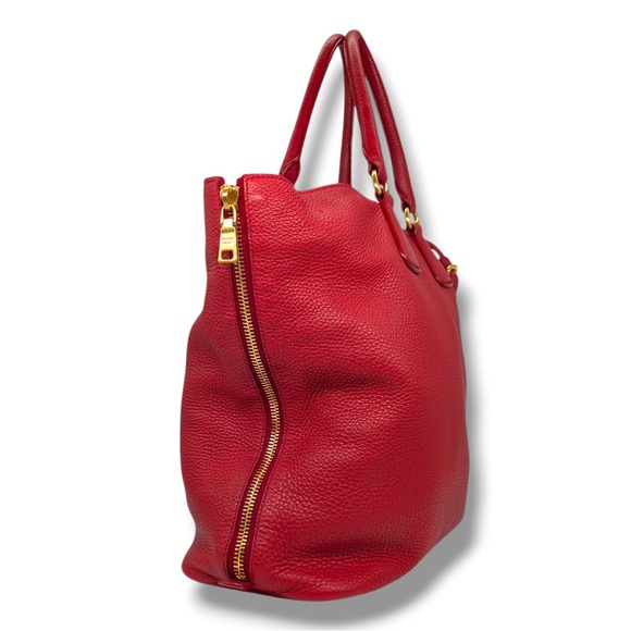 Sold - Picture 3 of 8